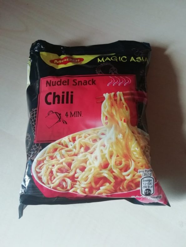 #1569: Maggi Magic Asia „Nudel Snack Chili“ - HAPPYSOUPER.de