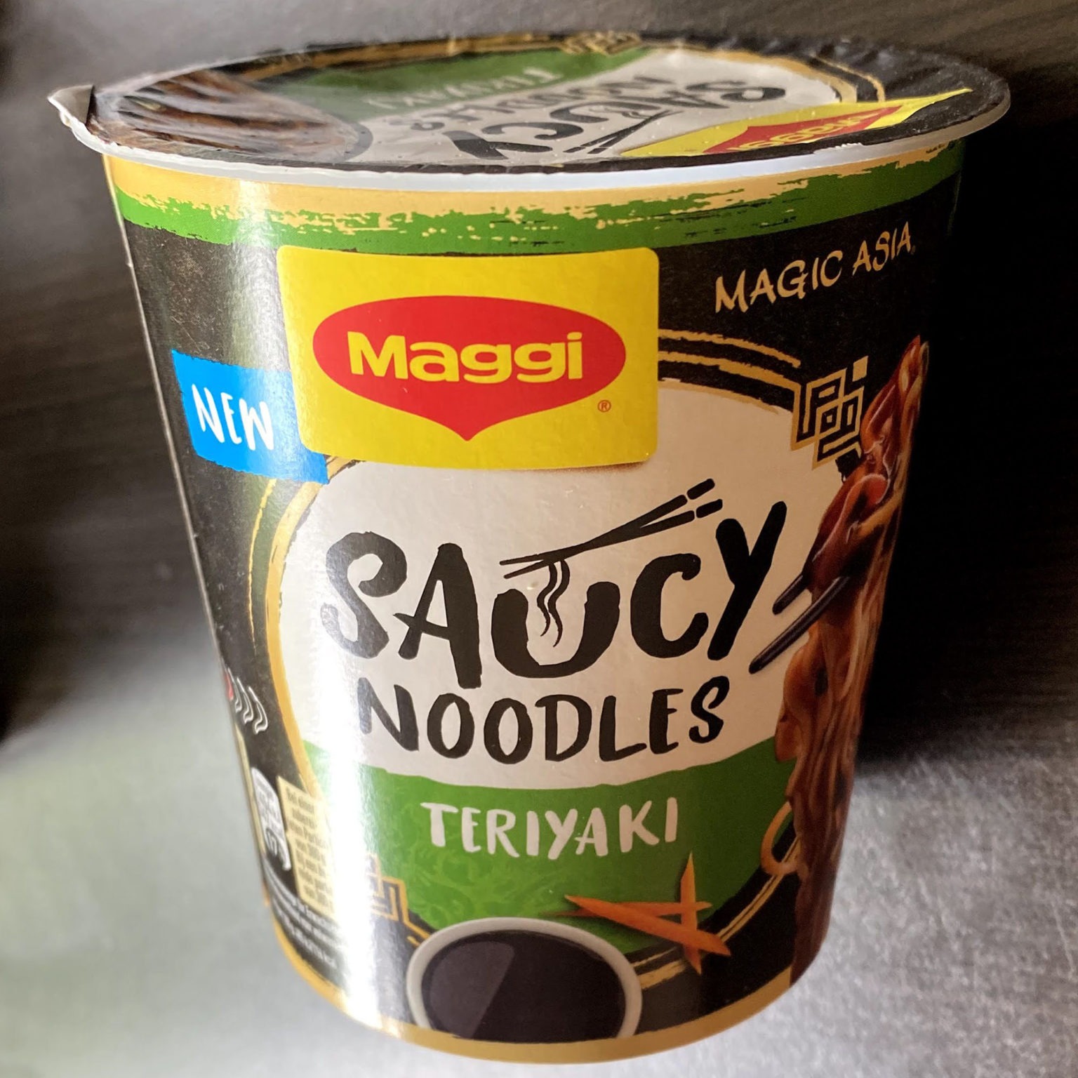 #1830: Maggi Saucy Noodles “Sesame Chicken Taste” | Die heiße Welt der